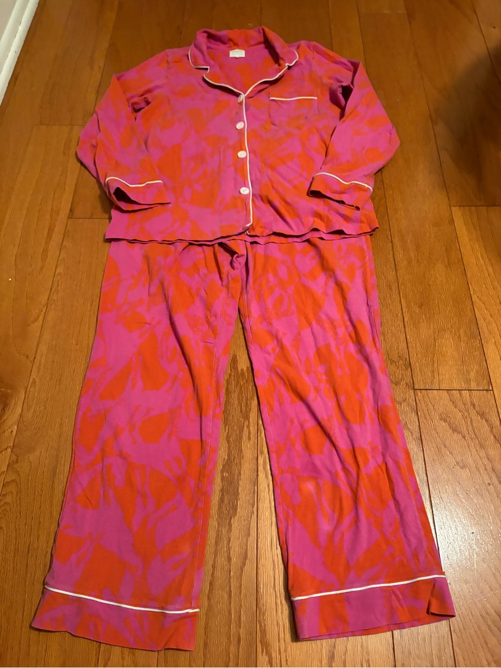 Bed Head x Trina Turk Pink and Orange Abstract Giraffe Print Medium